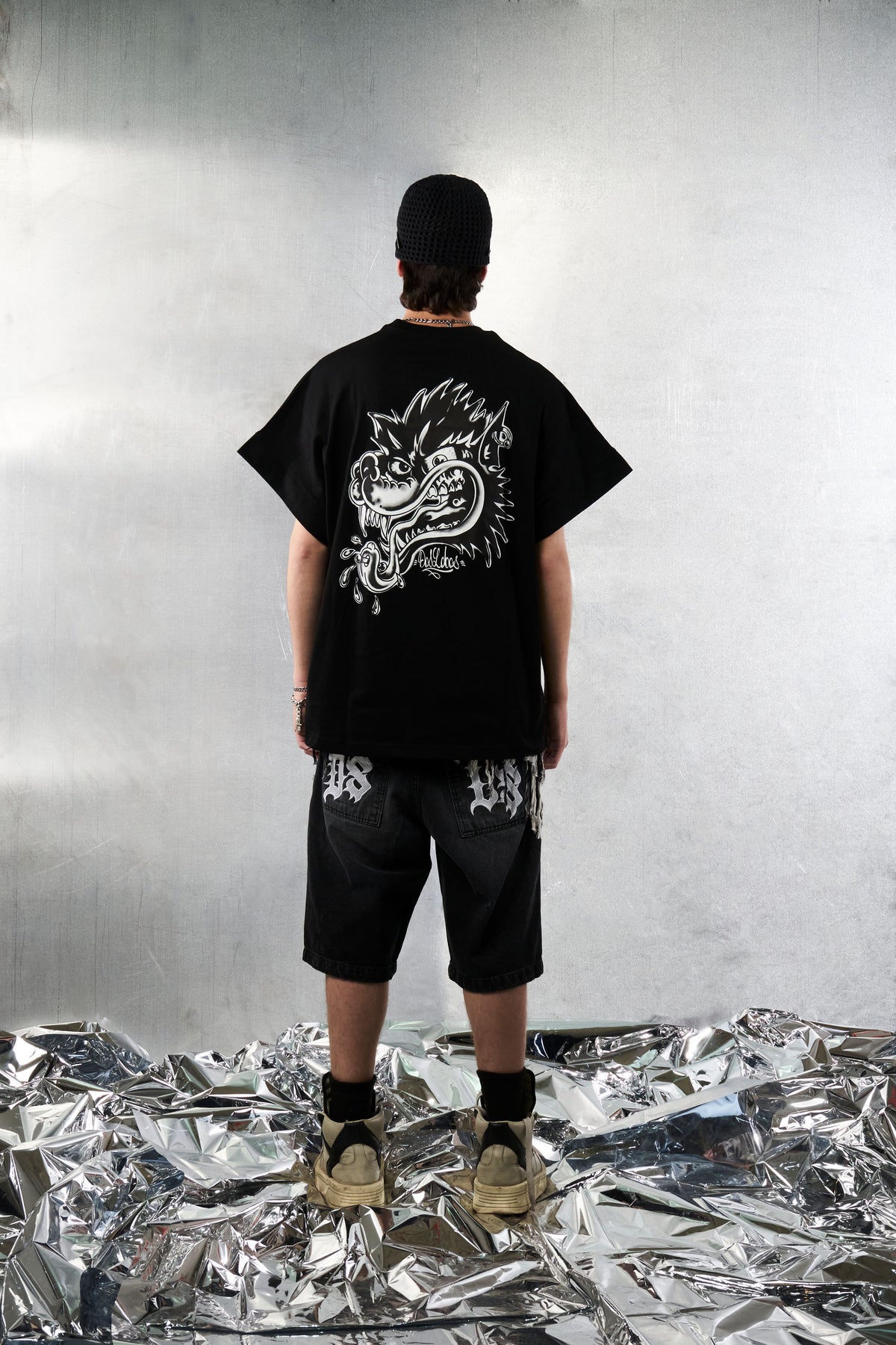 Wolf-graffiti TEE - XS