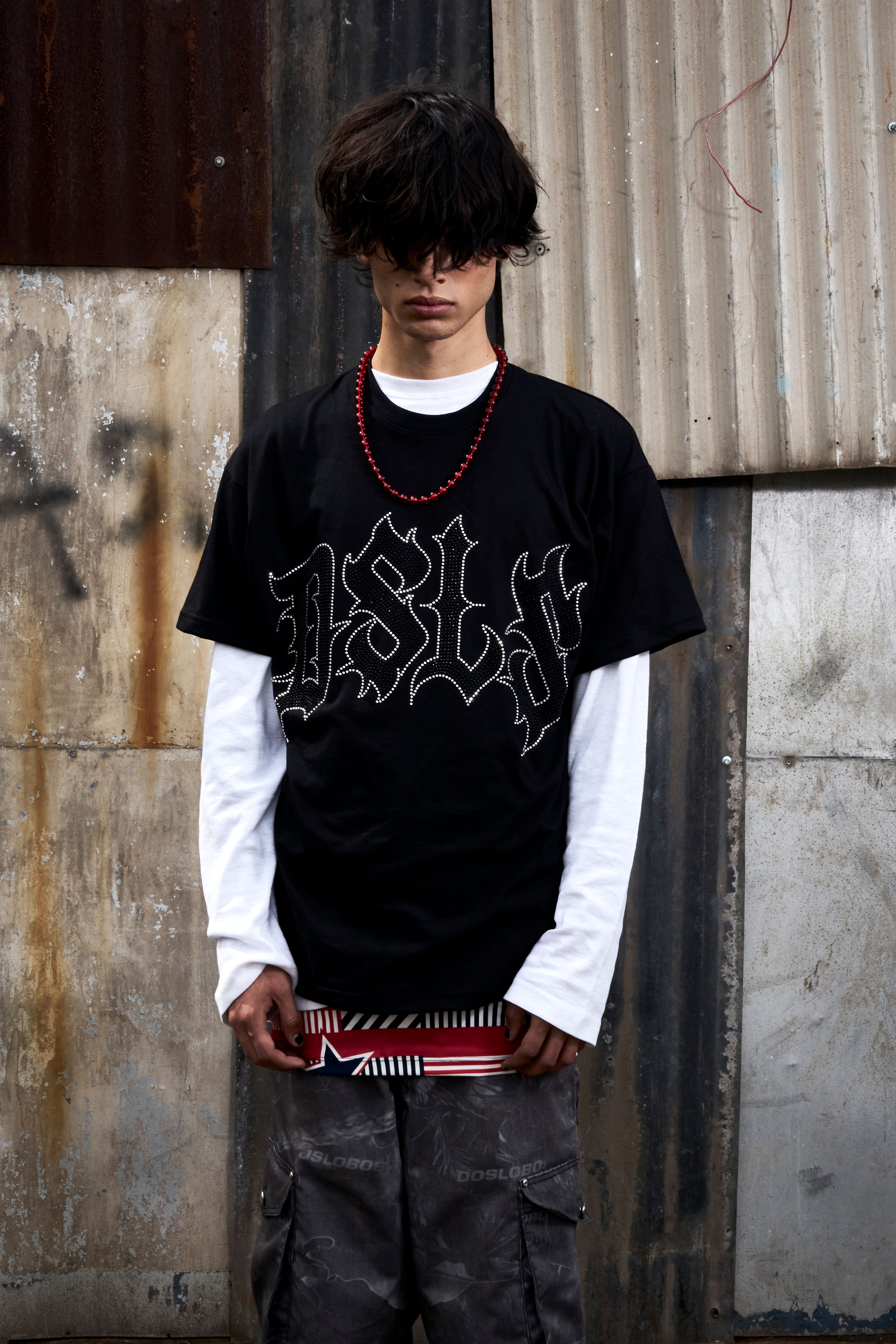 Strass Logo LOGO STRASS TEE – Doslobos