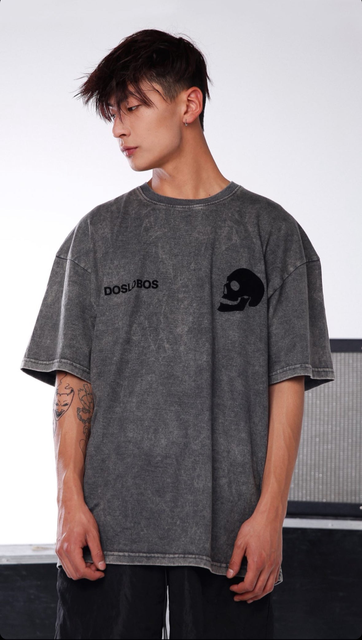 Skull gray tee - XS