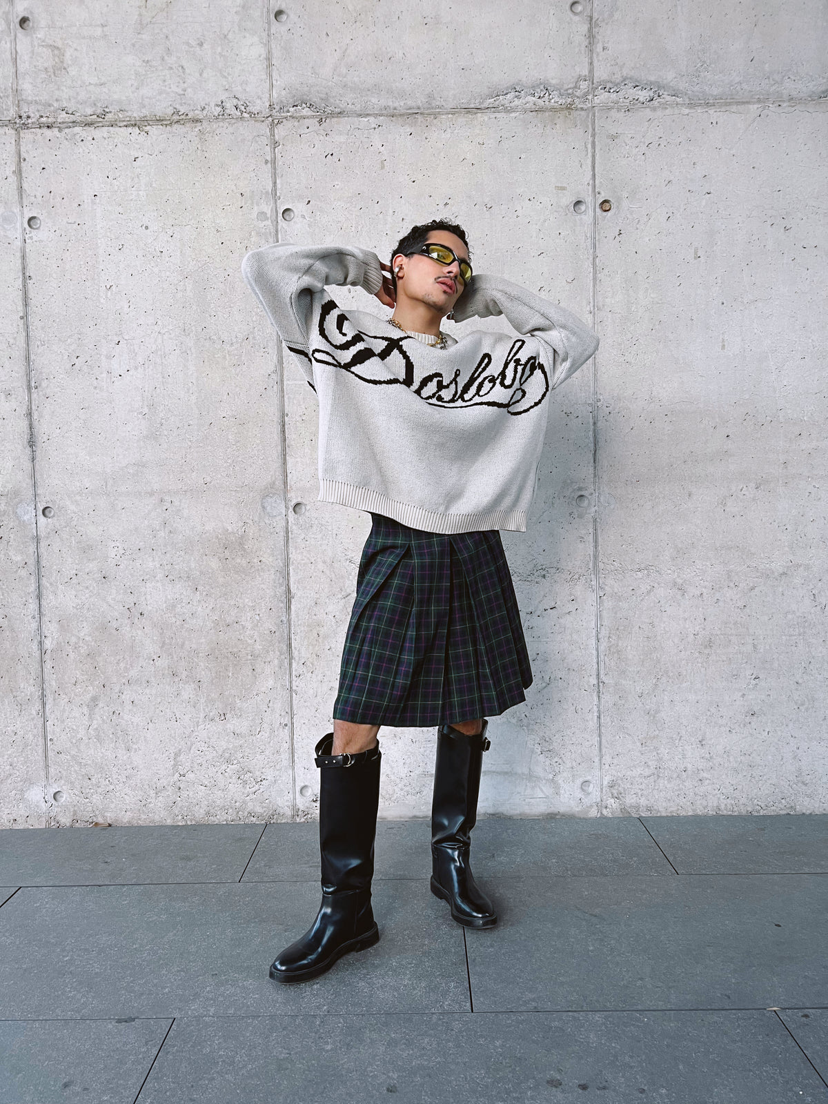 BIG LOGO RAW SWEATER - XS